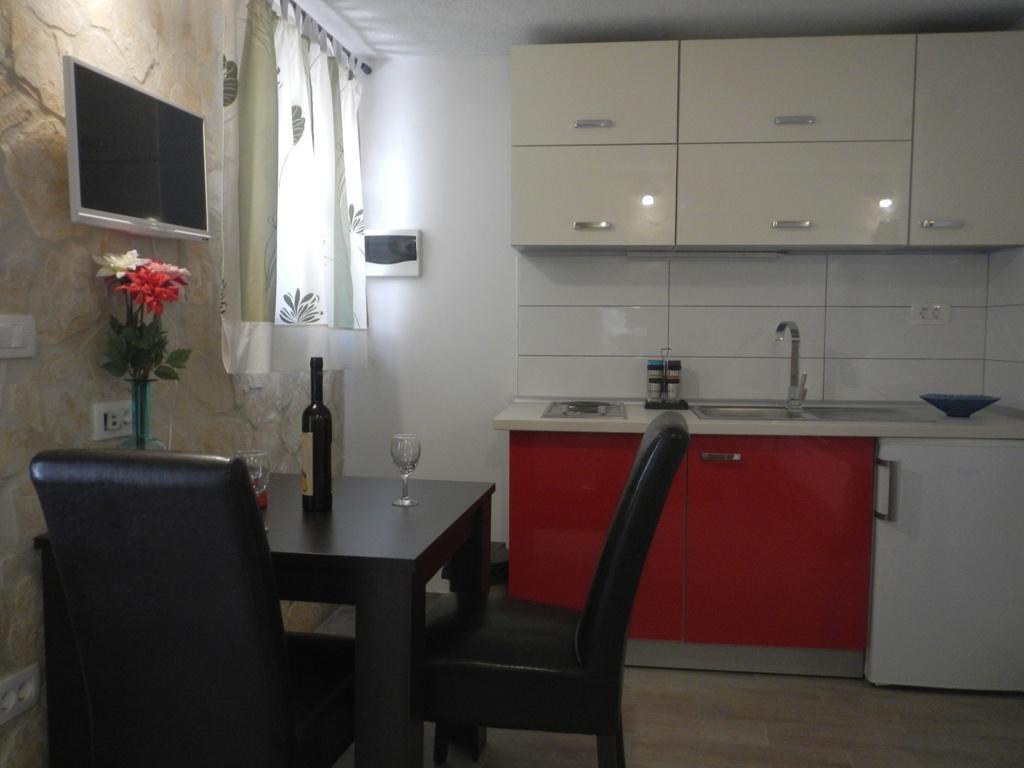 Apartments Valter Tisno Εξωτερικό φωτογραφία